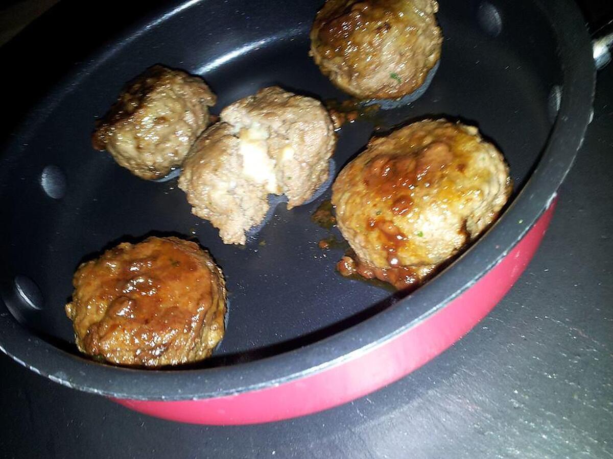 recette Boulettes de Boeuf farcie à la mozzarella rôti au miel