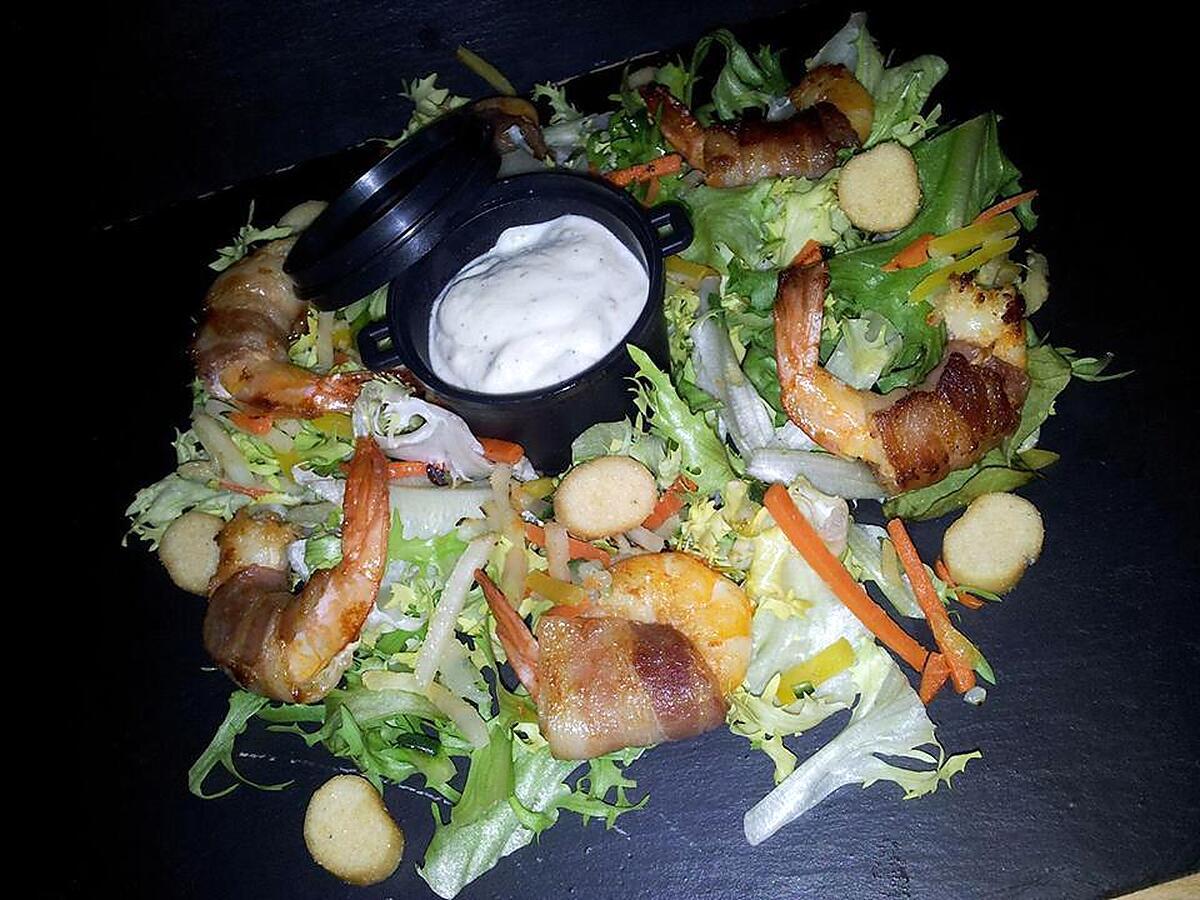 recette Frisée au crevettes lardés et légumes sauce au boursin