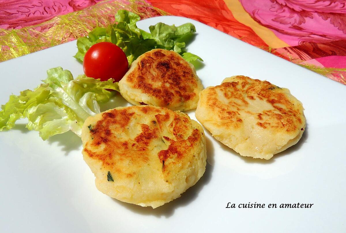 recette Maâkouda ou galettes de pommes de terre