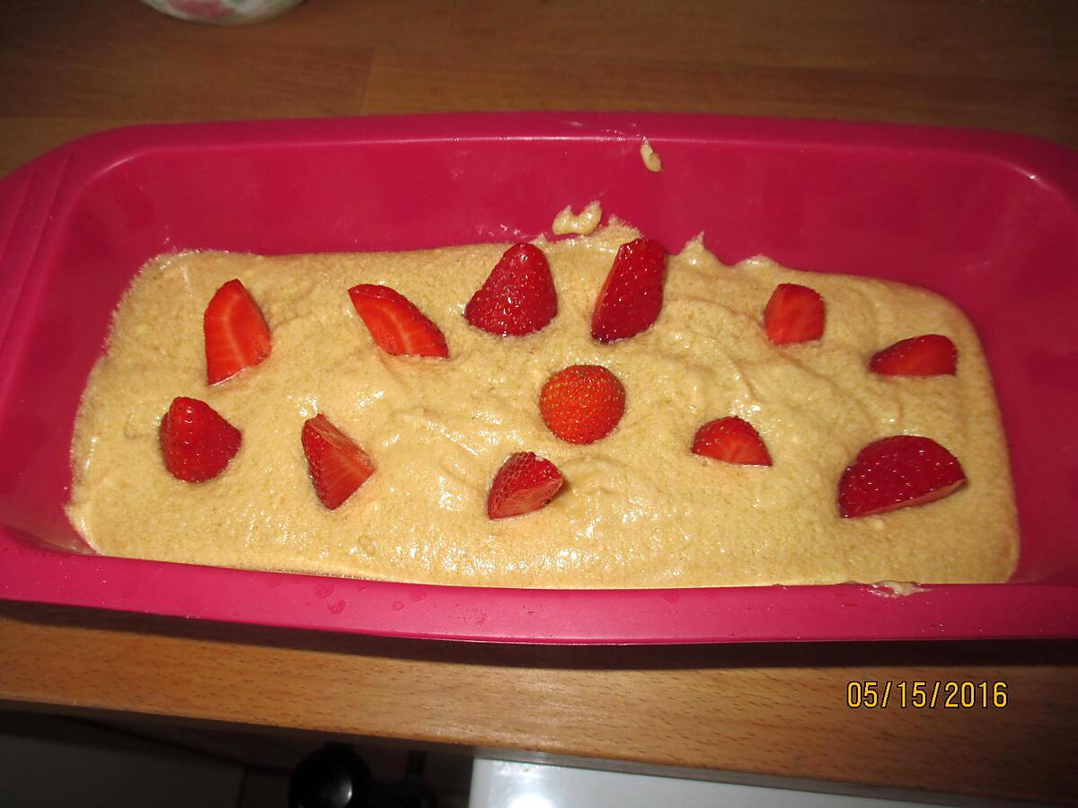 recette cake aux fraises sans gluten