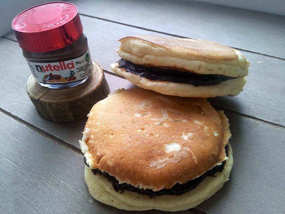 recette Dorayakis au nutella *Pancakes japonnais*