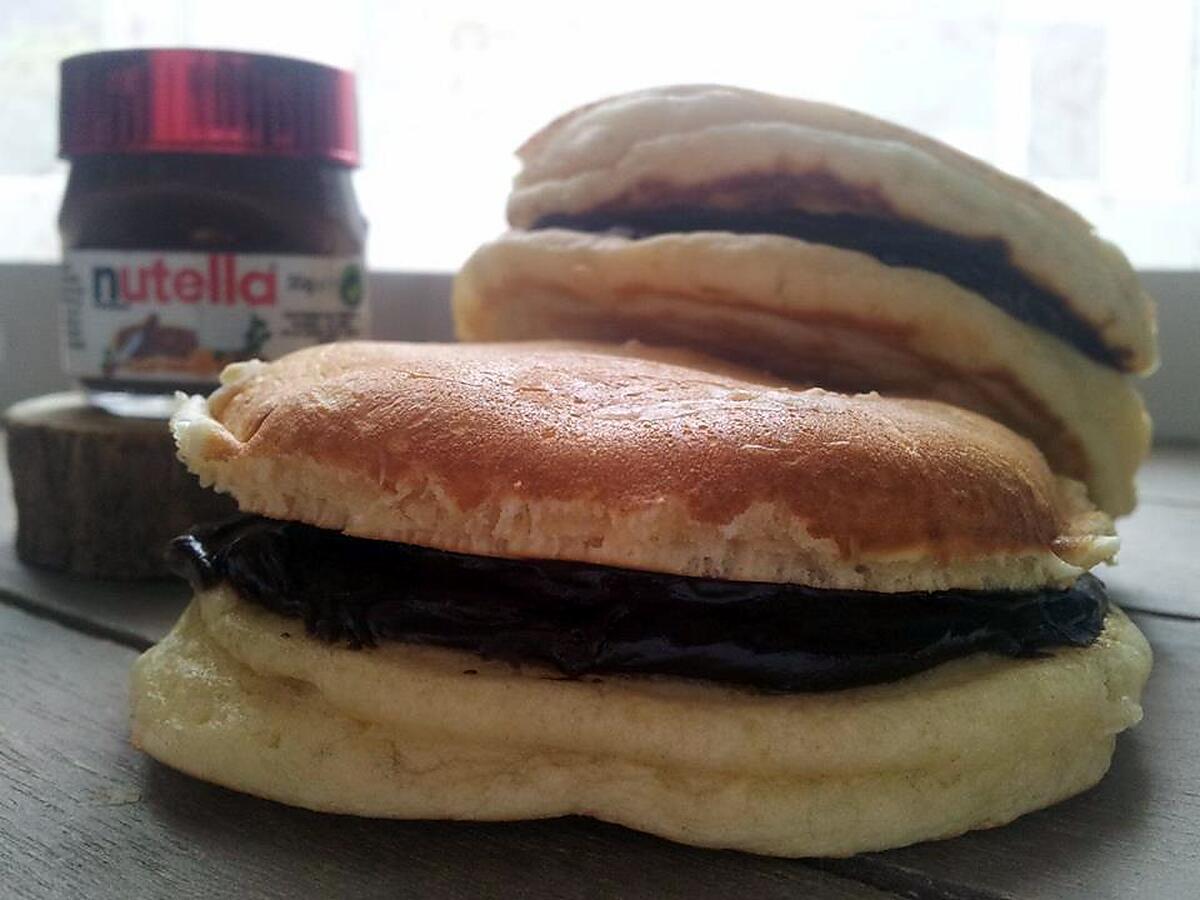 recette Dorayakis au nutella *Pancakes japonnais*