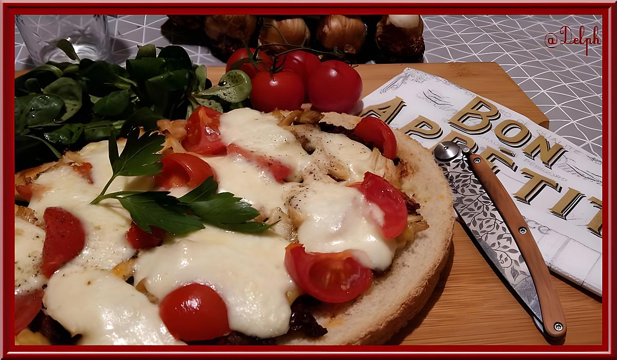 recette Tartine au poulet, tomates et mozza