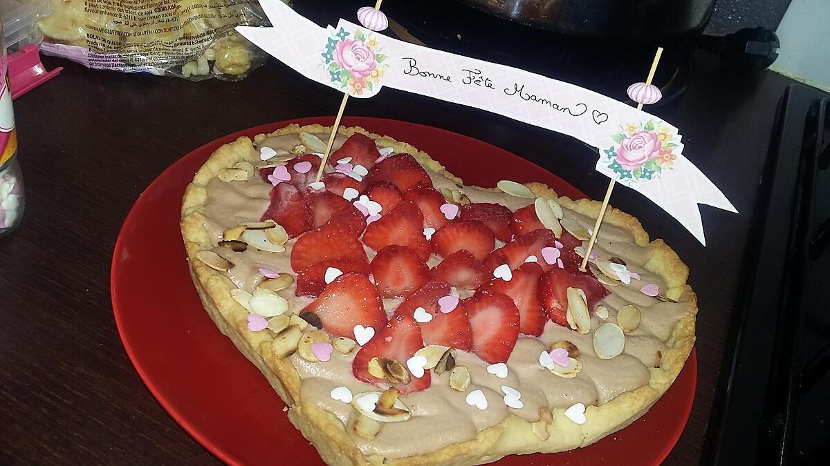 recette Tarte coeur au mascarpone chocolaté et aux fraises