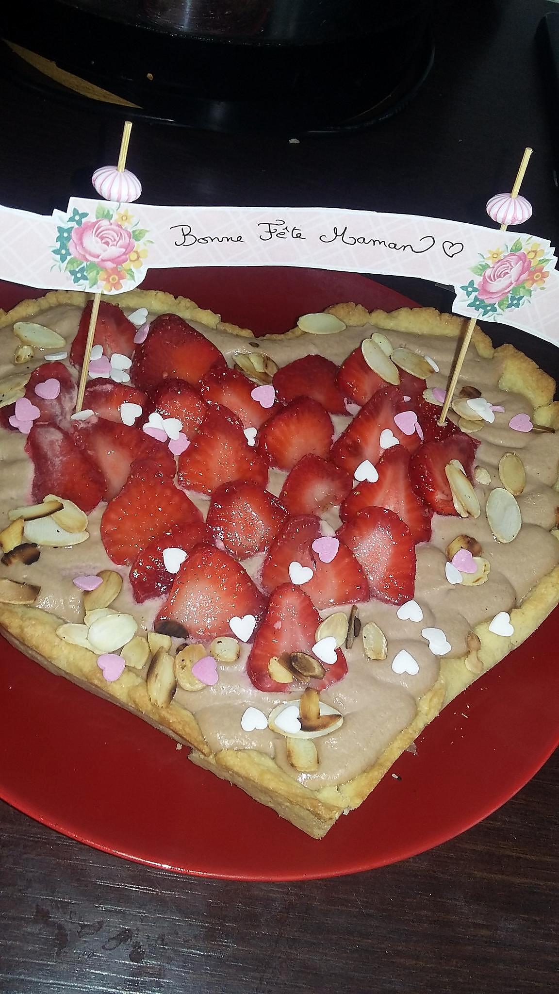 recette Tarte coeur au mascarpone chocolaté et aux fraises