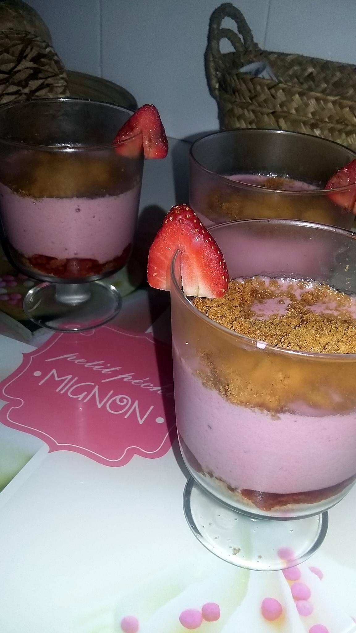 recette Verrine mousse de fraise express au spéculoos