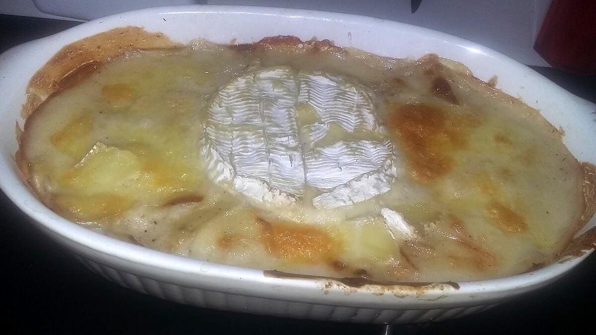 recette Gratin de pomme de terre au camembert