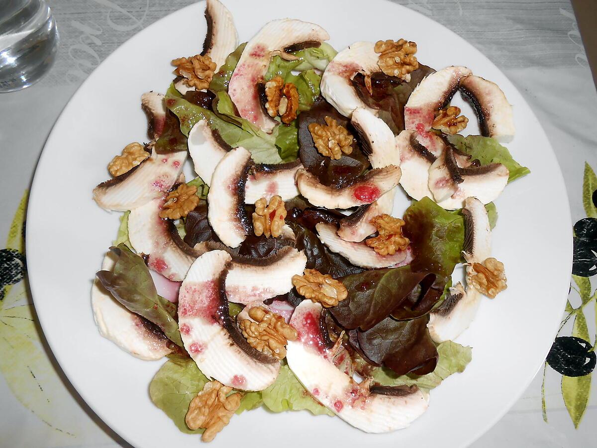 recette SALADE CHAMPIGNON ET NOIX