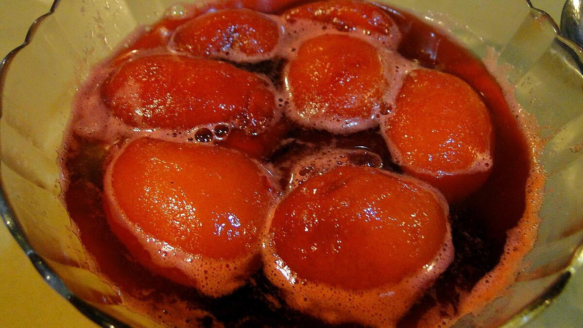 recette Pêches à la grenadine