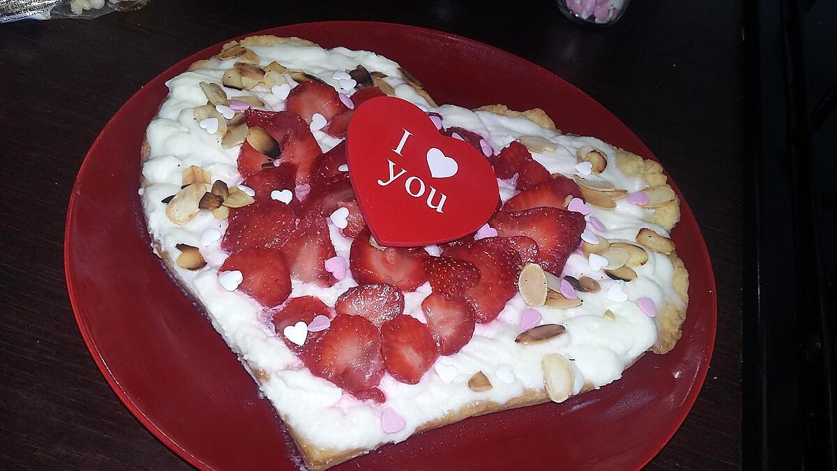 recette Tarte coeur au mascarpone vanillé et aux fraises