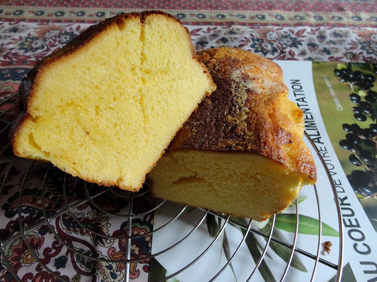 recette SWEETENED CONDENSED MILK CAKE (CAKE AU LAIT CONCENTRé sucré) de melimelflo