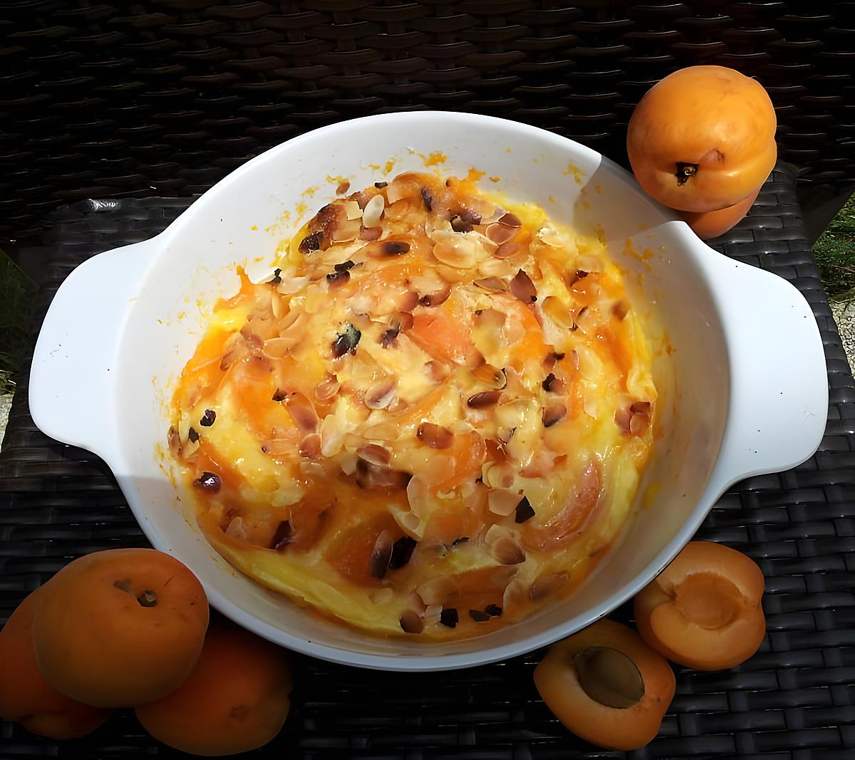 recette Clafoutis aux abricots et amandes(cuit au micro-ondes)