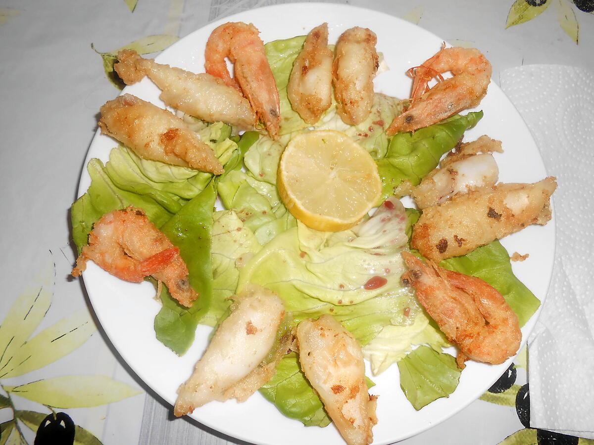 recette FRITURE DE CALAMARETTI ET CREVETTES