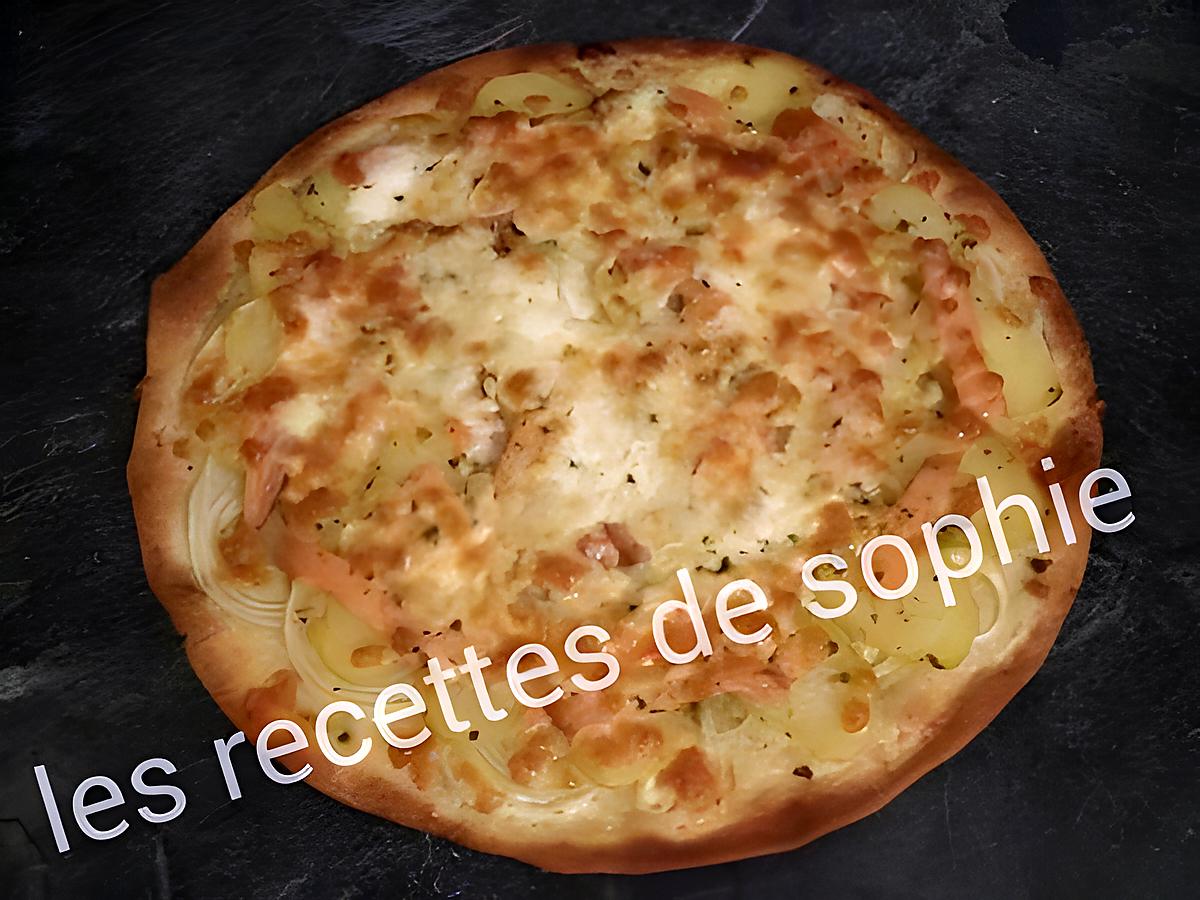 recette PIZZA AU SAUMON