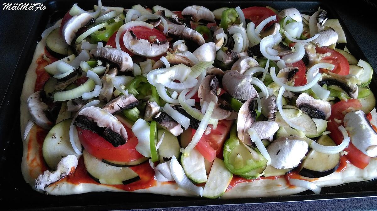 recette Pizza aux légumes du soleil enfin à 90% ;)