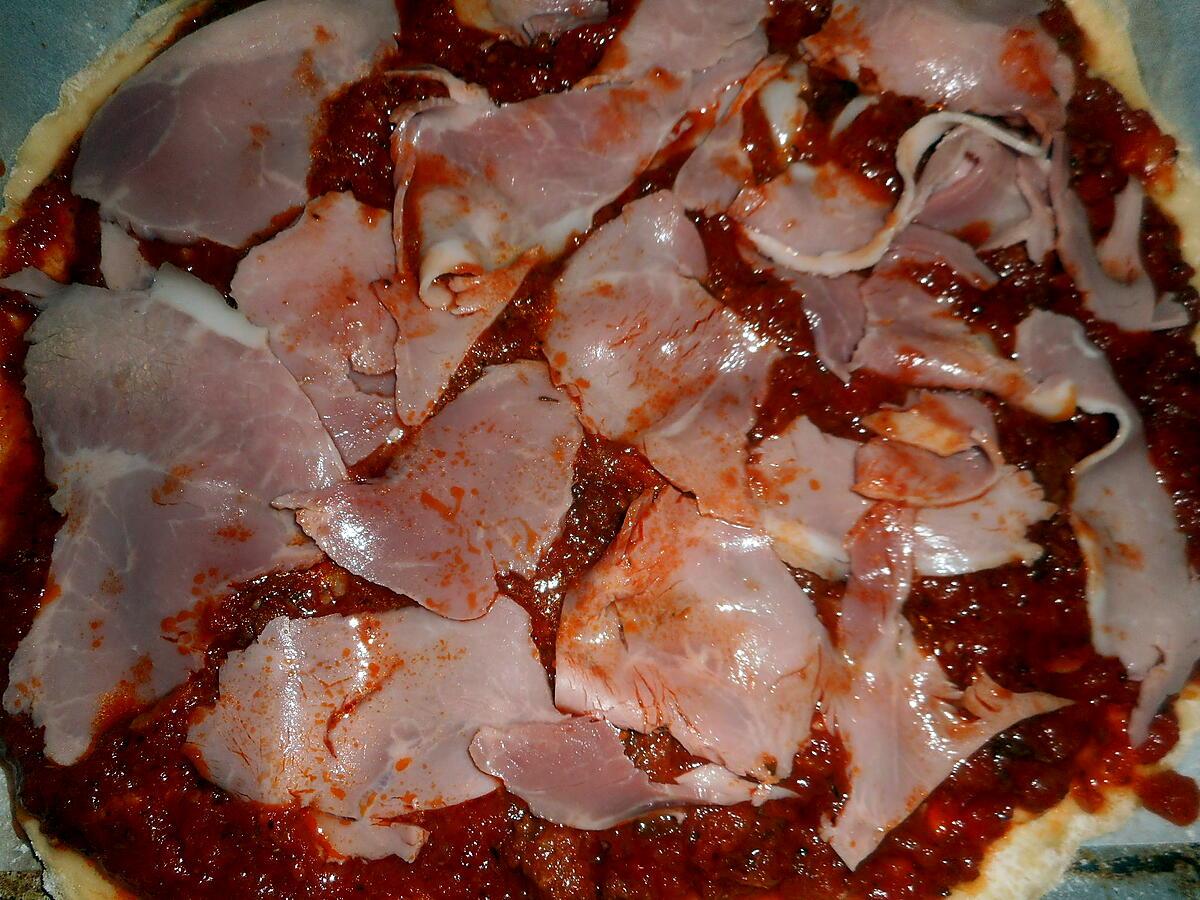 recette Pizza jambon et trois fromages