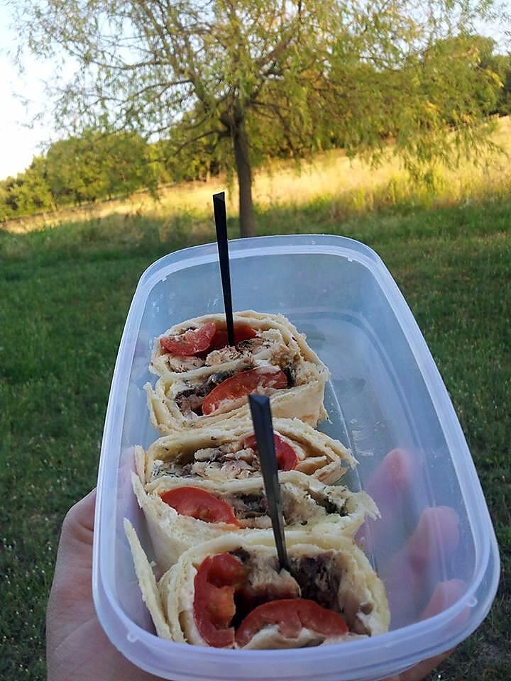 recette Wraps apéro au sardines tomates cerise et roquefort