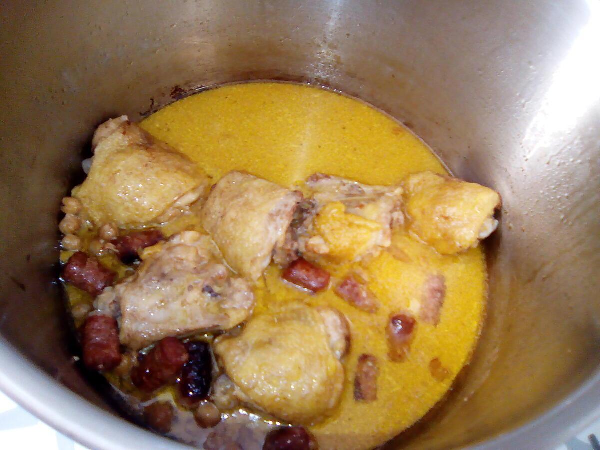 recette Hauts de cuisses de poulet au lait de coco et au merguez