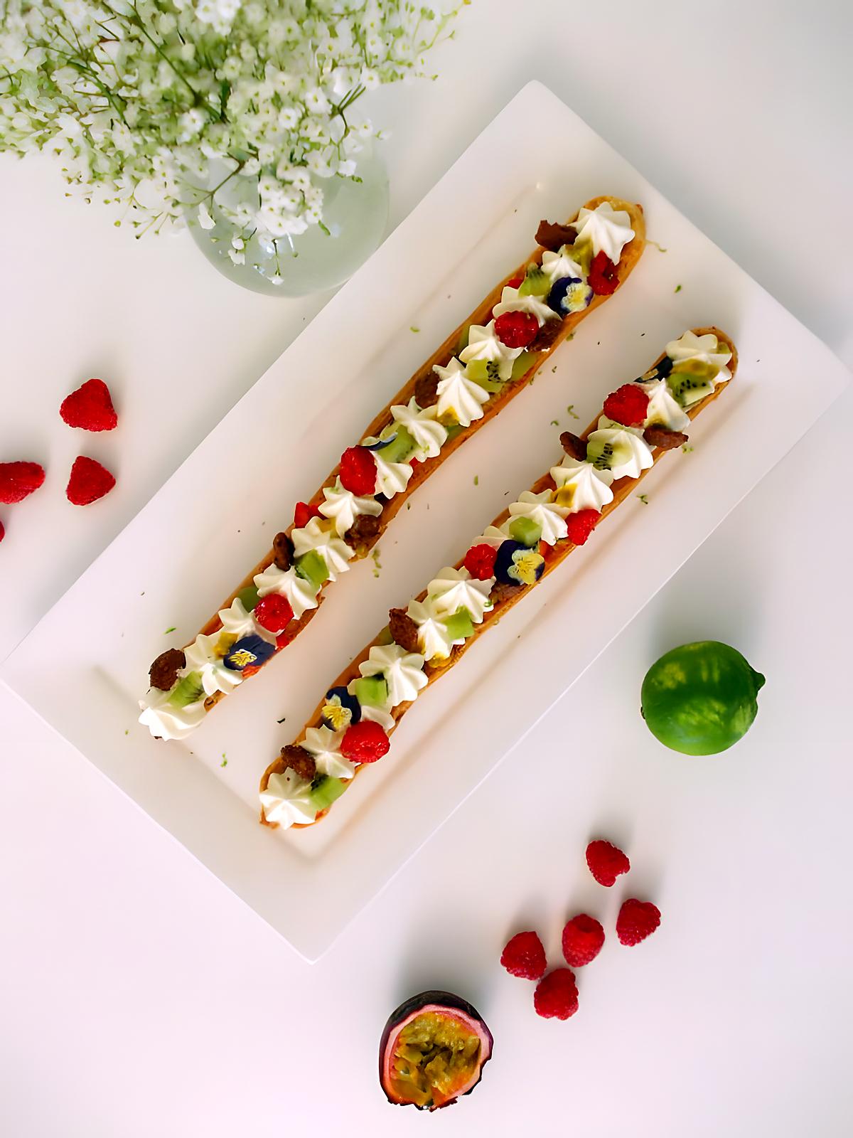 recette Eclairs géants vanille fruits acidulés