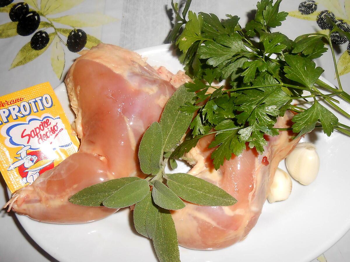 recette POULET SAUCE CREME AUX HERBES SAFRANEES