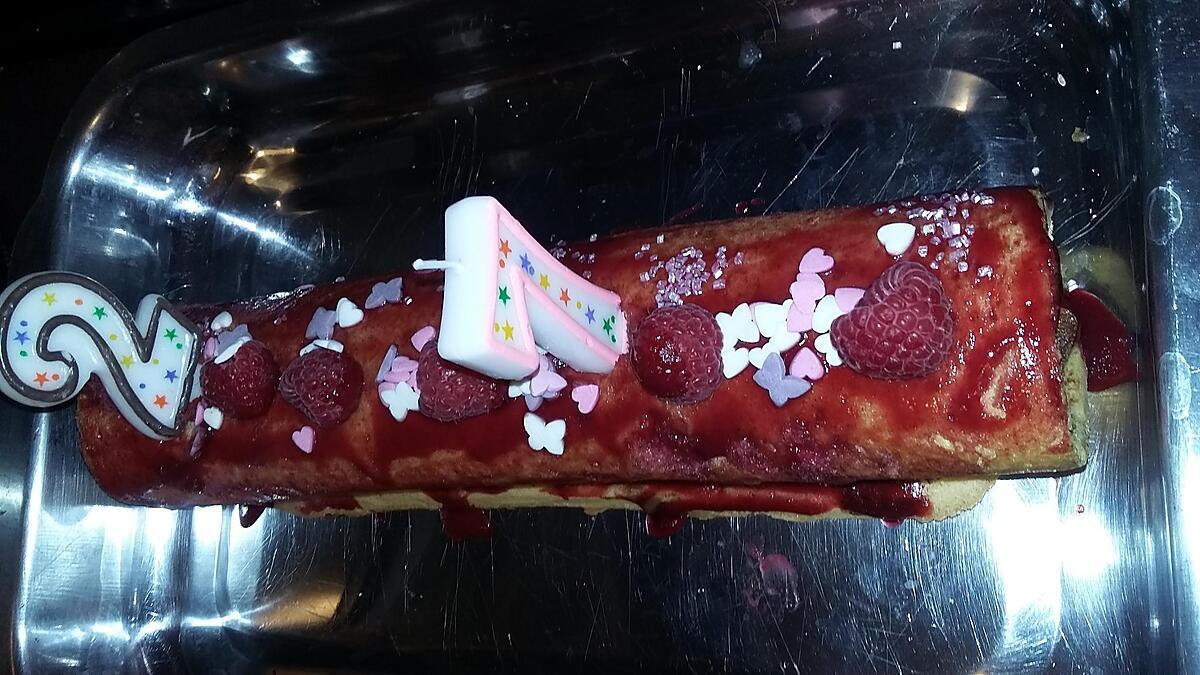 recette Bûche roulé a la framboise de Tonton