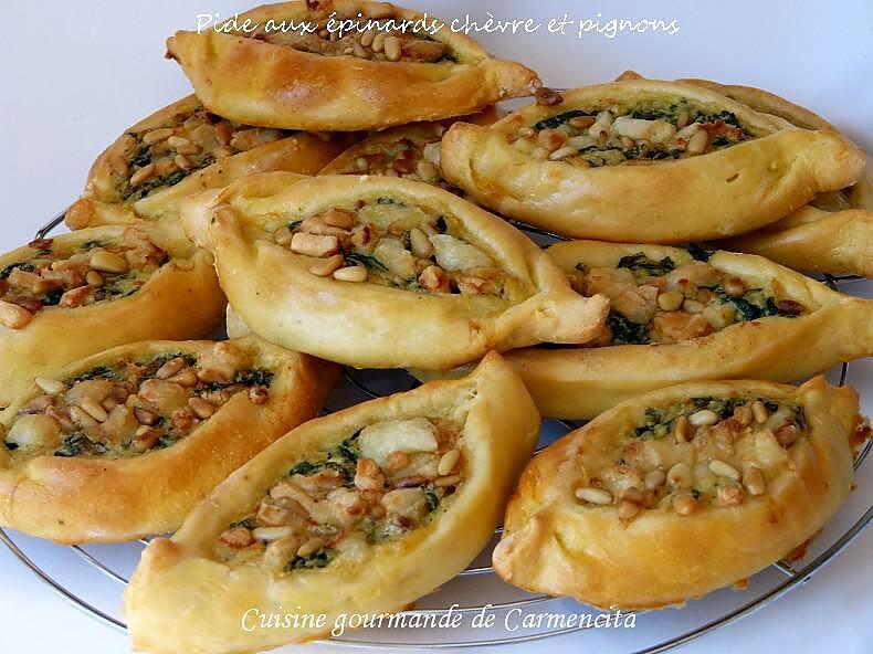 recette Pide aux épinards chèvre et pignons