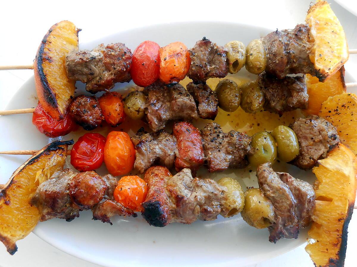 recette BROCHETTES DE VEAU OLIVES ET ORANGE