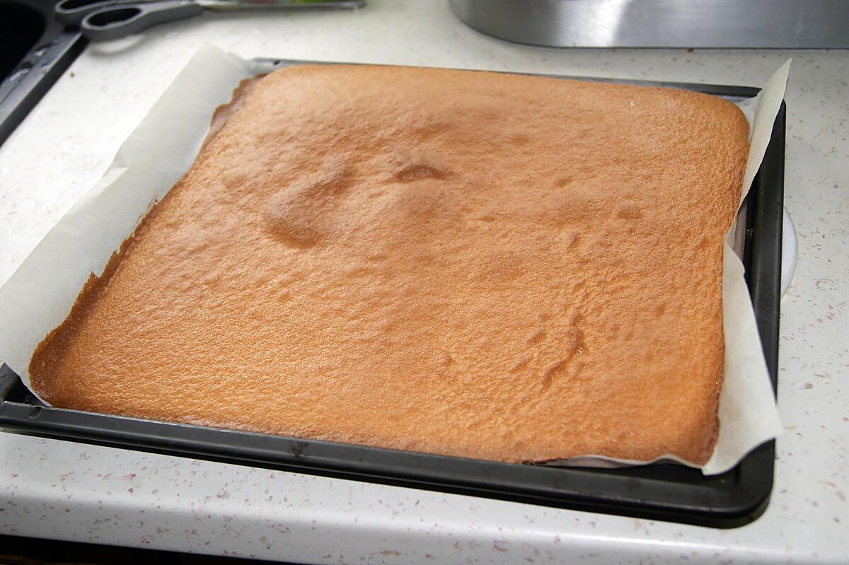 recette Gâteau roulé au mascarpone et aux poires