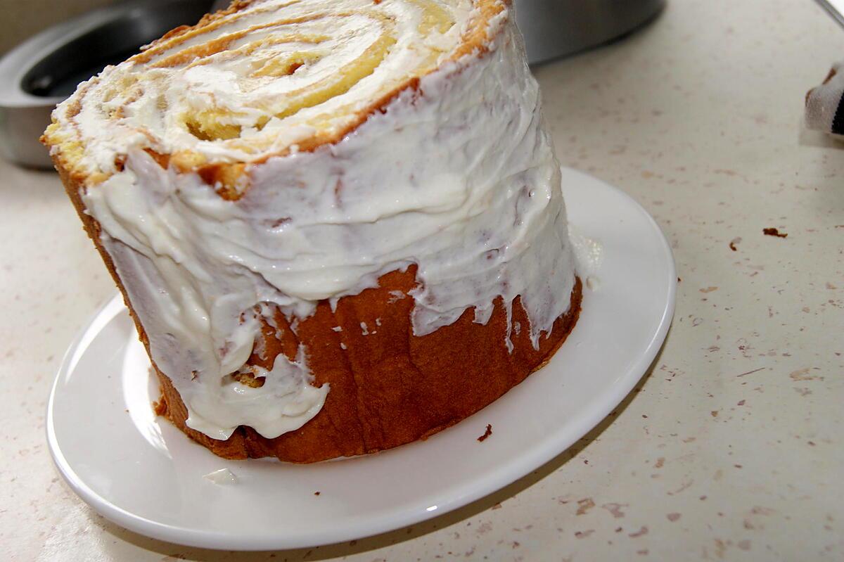 recette Gâteau roulé au mascarpone et aux poires