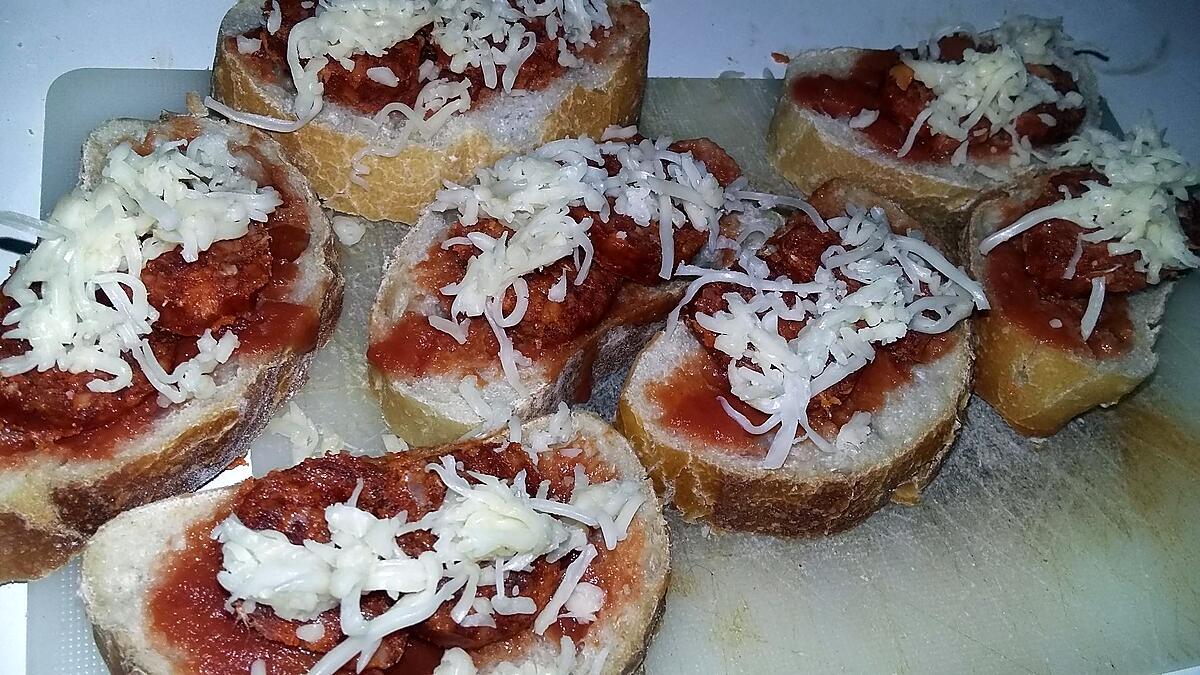 recette Tapas tartines de chorizo grillé