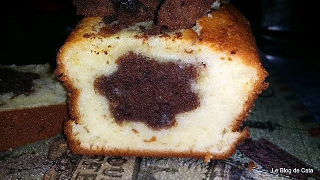 recette Cake au yaourt fleur surprise au chocolat