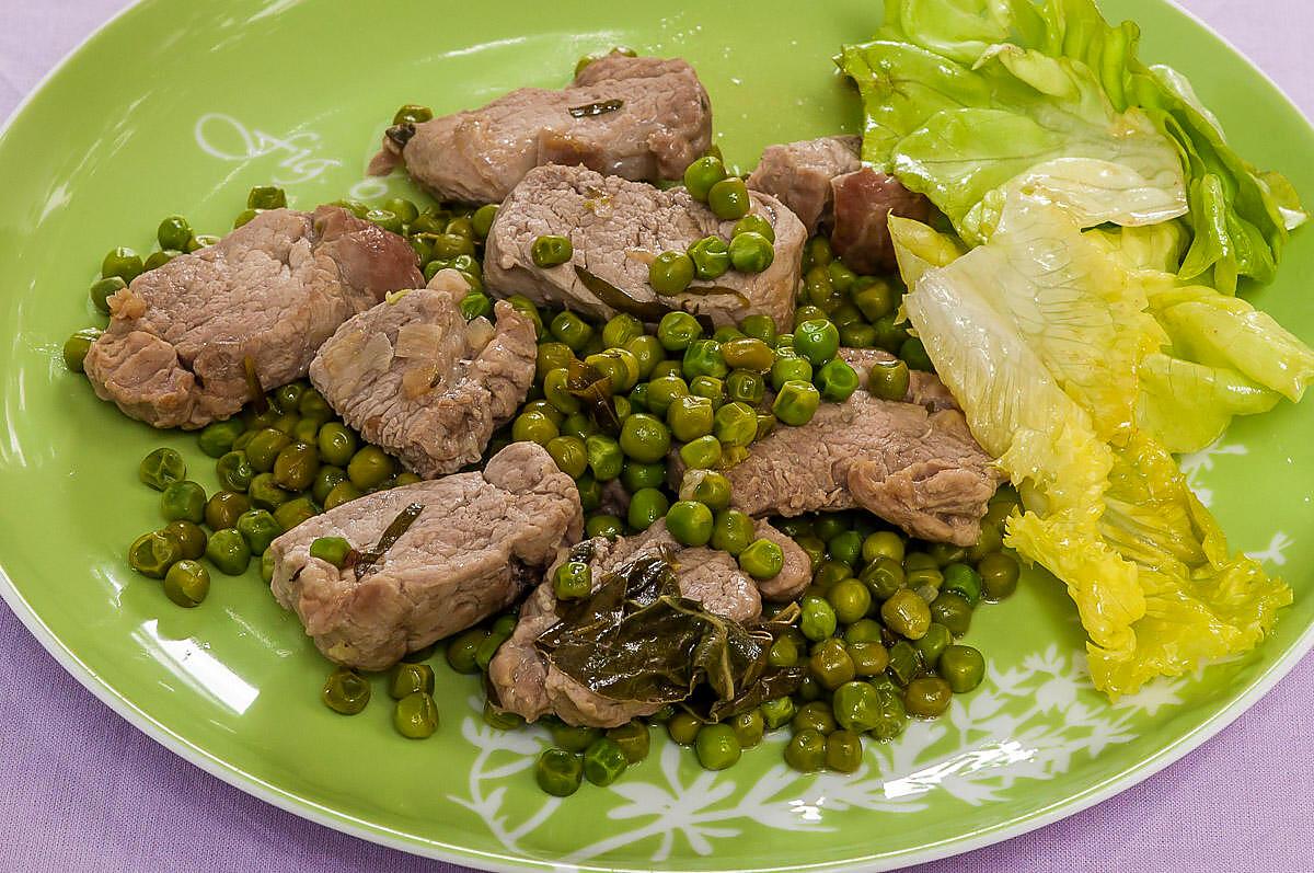 recette Sauté de filet de porc aux petits pois et aux herbes