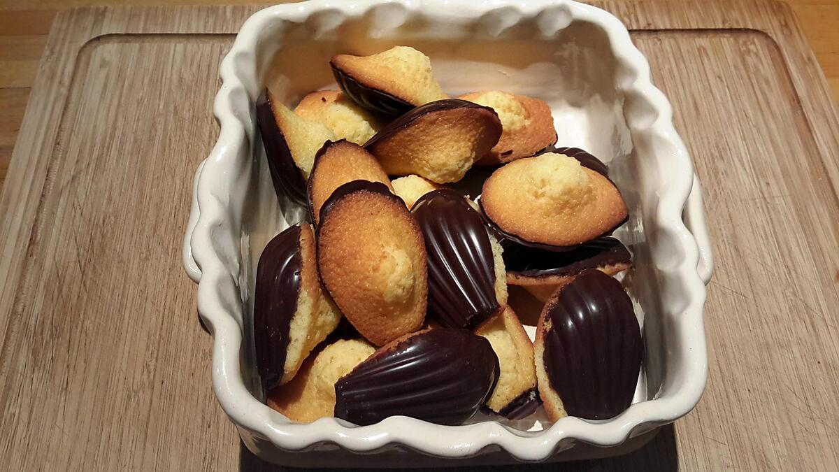 recette Madeleine et sa coque chocolat