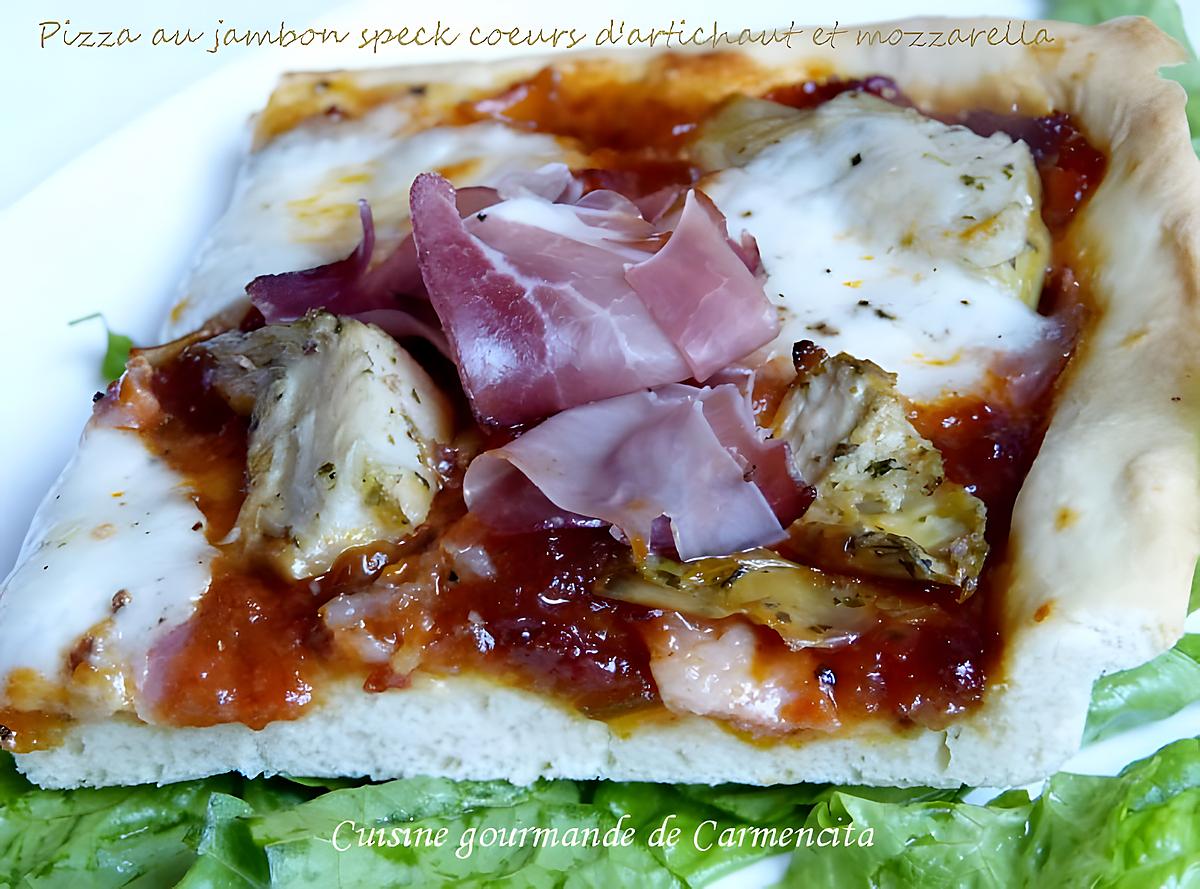 recette Pizza au jambon spek coeurs d'artichaut et mozzarella