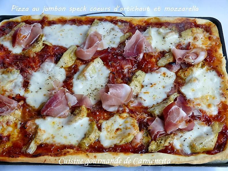 recette Pizza au jambon spek coeurs d'artichaut et mozzarella