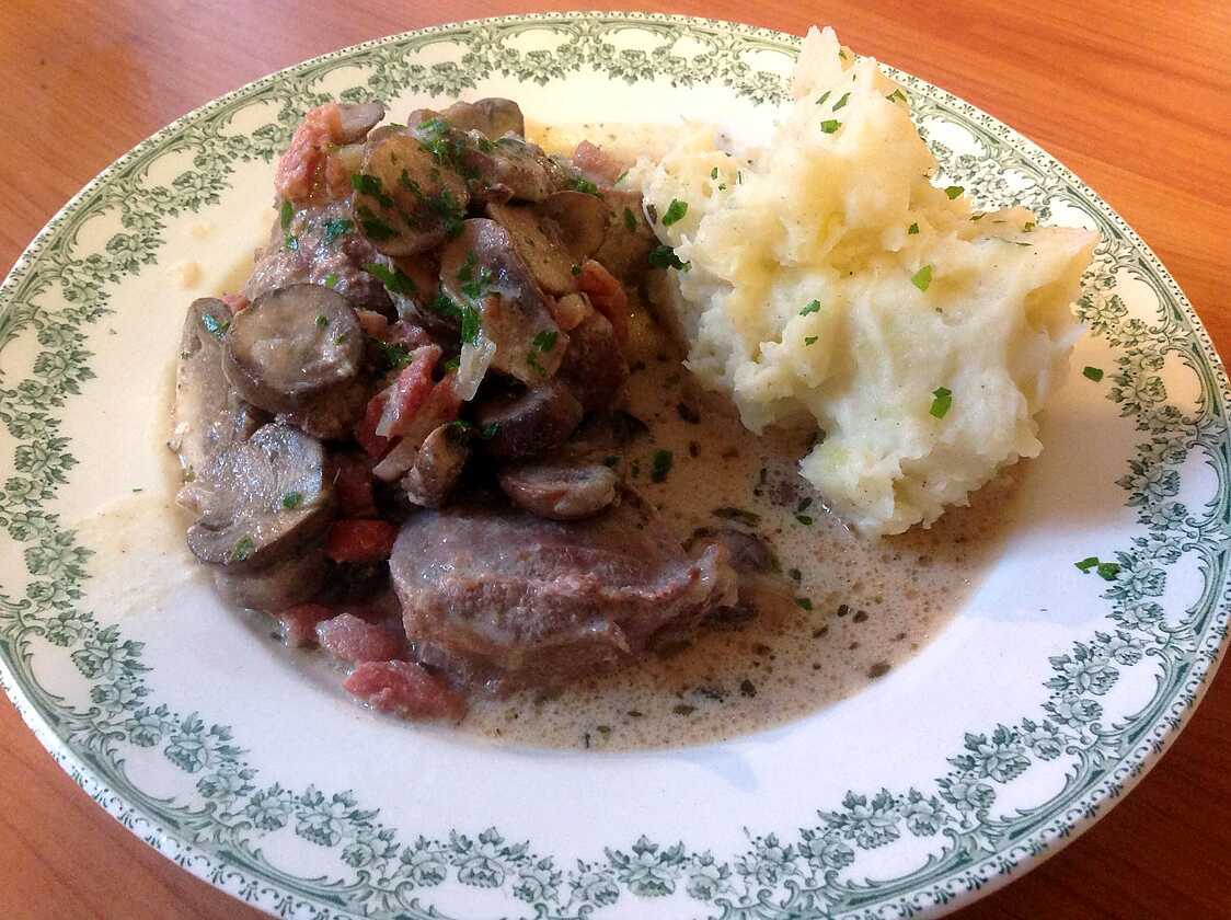 Recette de Joues de porc moutarde et vin blanc