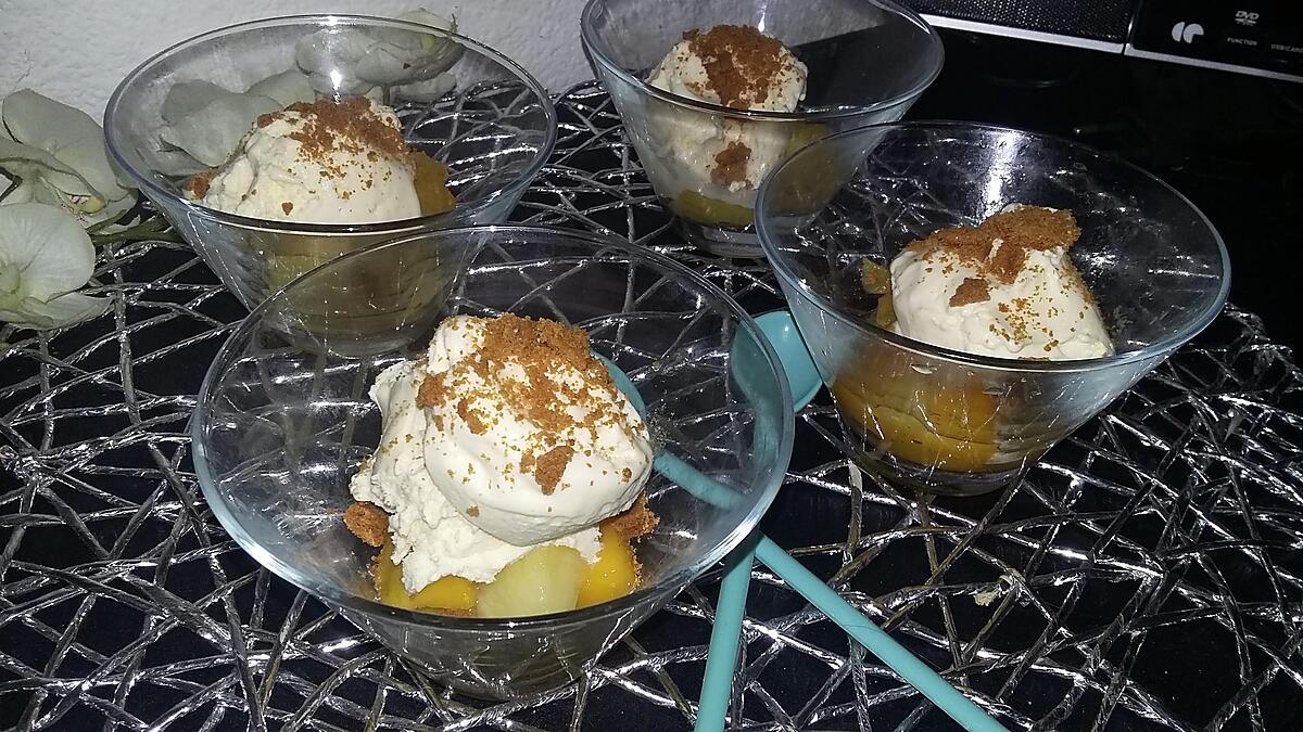 recette Verrines gourmandes mangue, ananas, glace vanille, speculoos