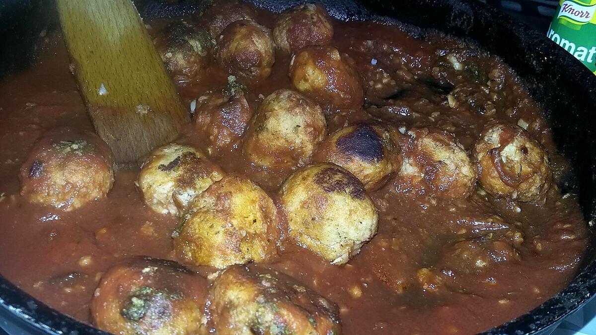 recette Boulettes de dorade a la sauce tomate