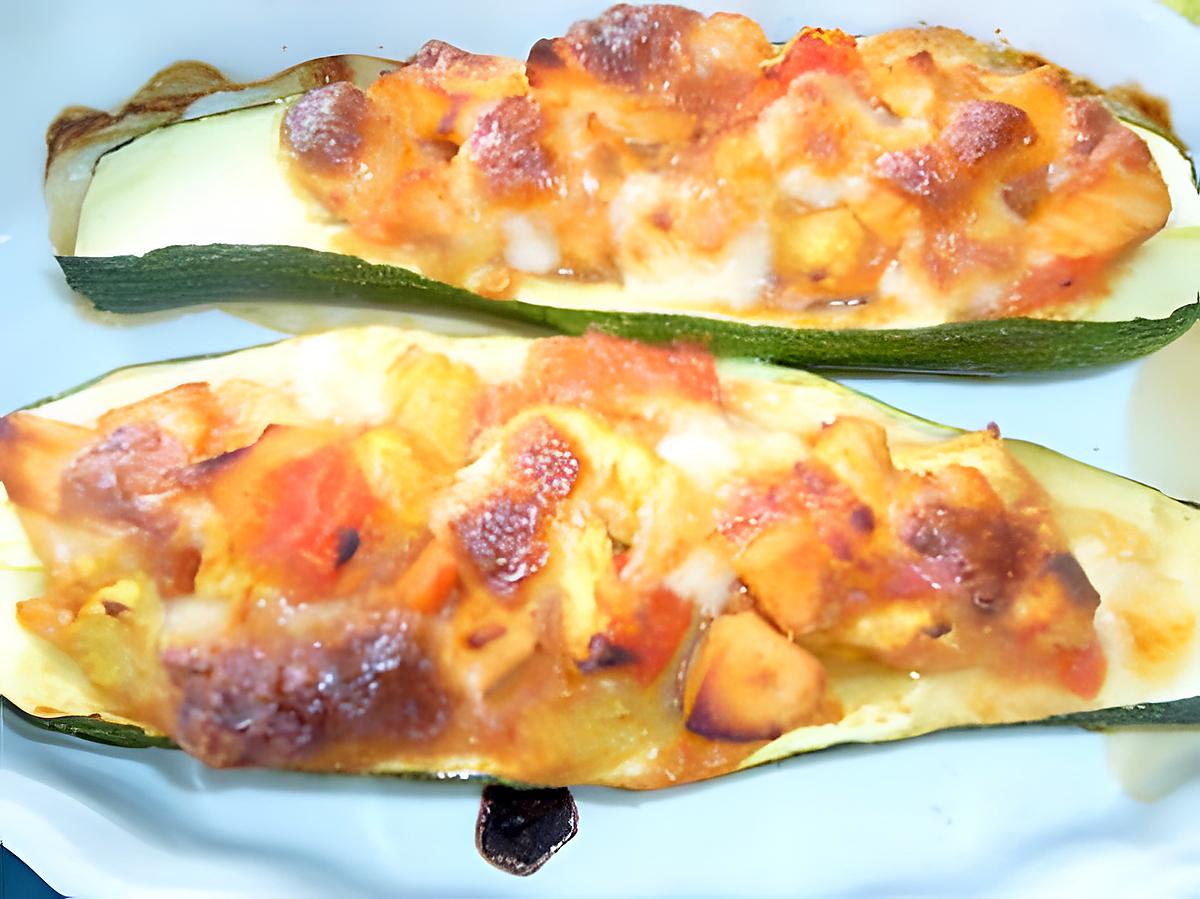 recette Courgettes farcies au saumon....