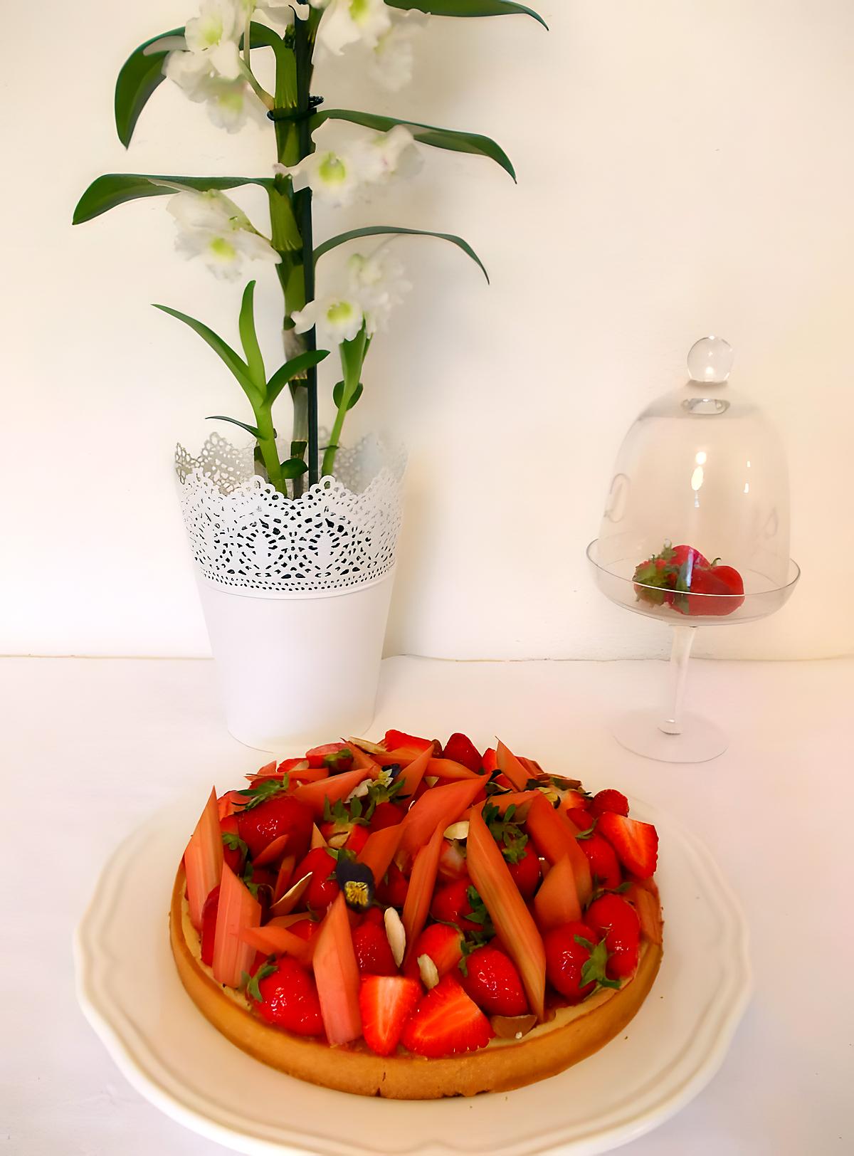 recette Tarte fraise rhubarbe amande de C. Heitzler