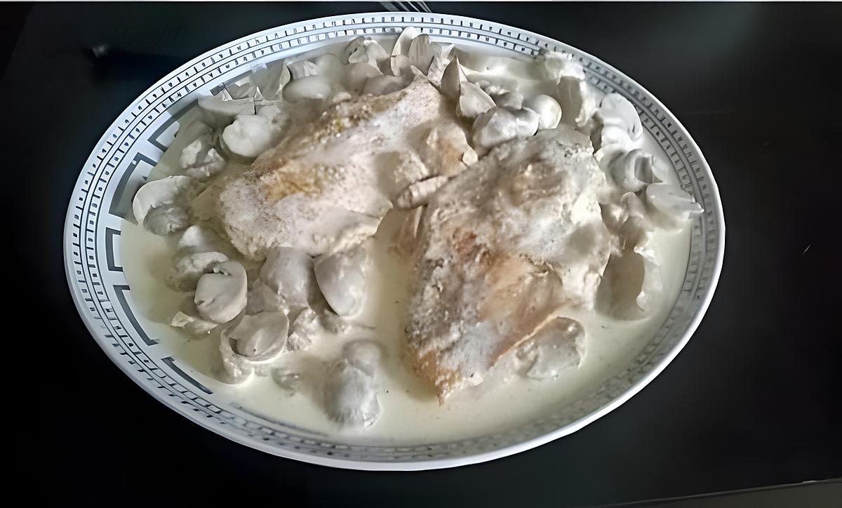 recette ESCALOPE À LA CRÈME CHAMPIGNON