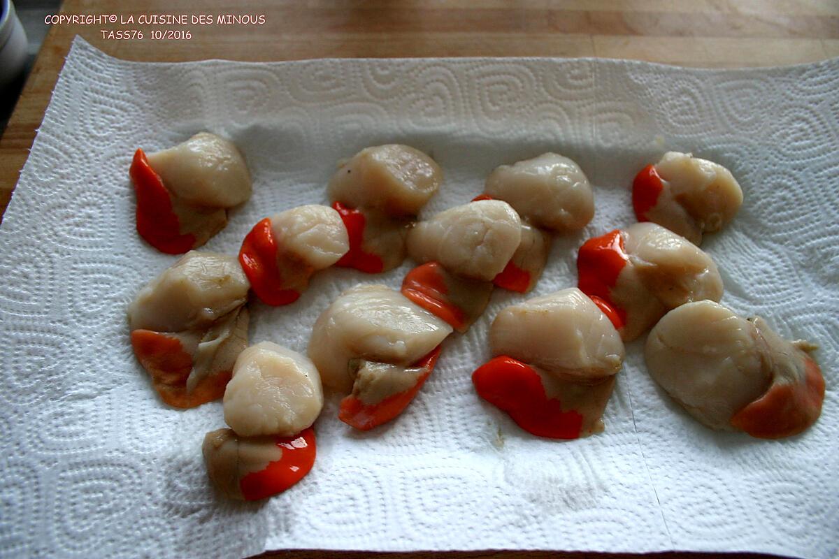 recette SAINT JACQUES CREVETTES AIL ET PERSIL