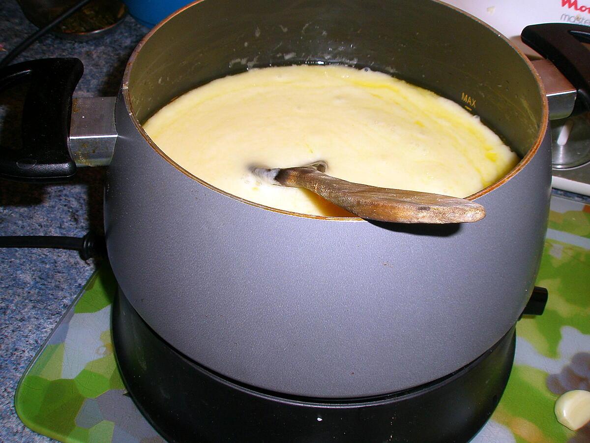 recette Fondue savoyarde aux cèpes