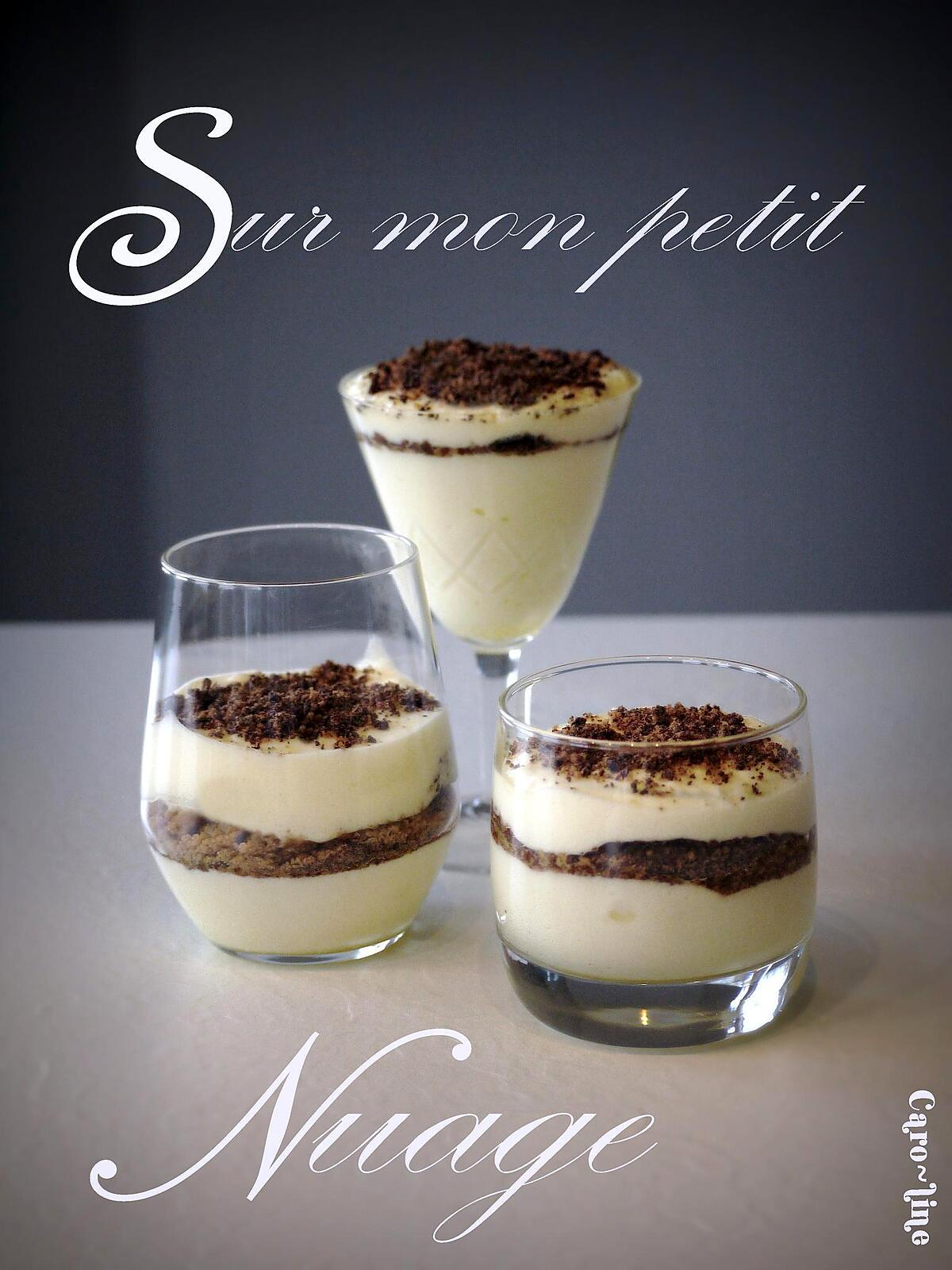 recette Mousse Petits-Suisses, Chocolat Blanc, Eclats de Chocolat Noir et Speculoos