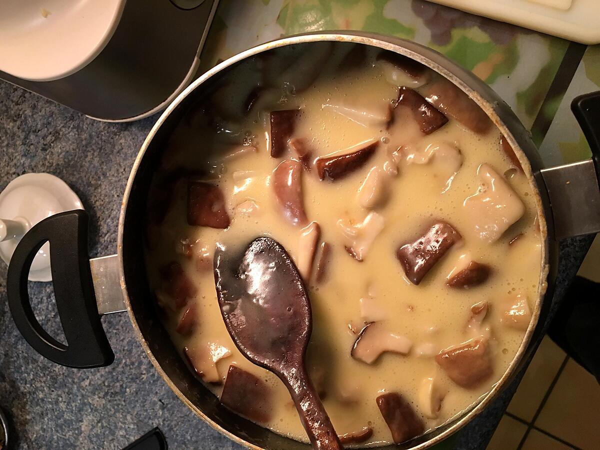 recette Fondue savoyarde aux cèpes