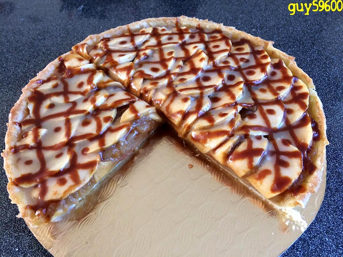 recette tarte compote de pommes et pommes en garniture au sirop d'érable et caramel beurre salé