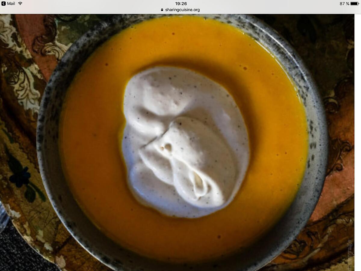 recette Velouté de butternut et crème fouettée au café blue montain