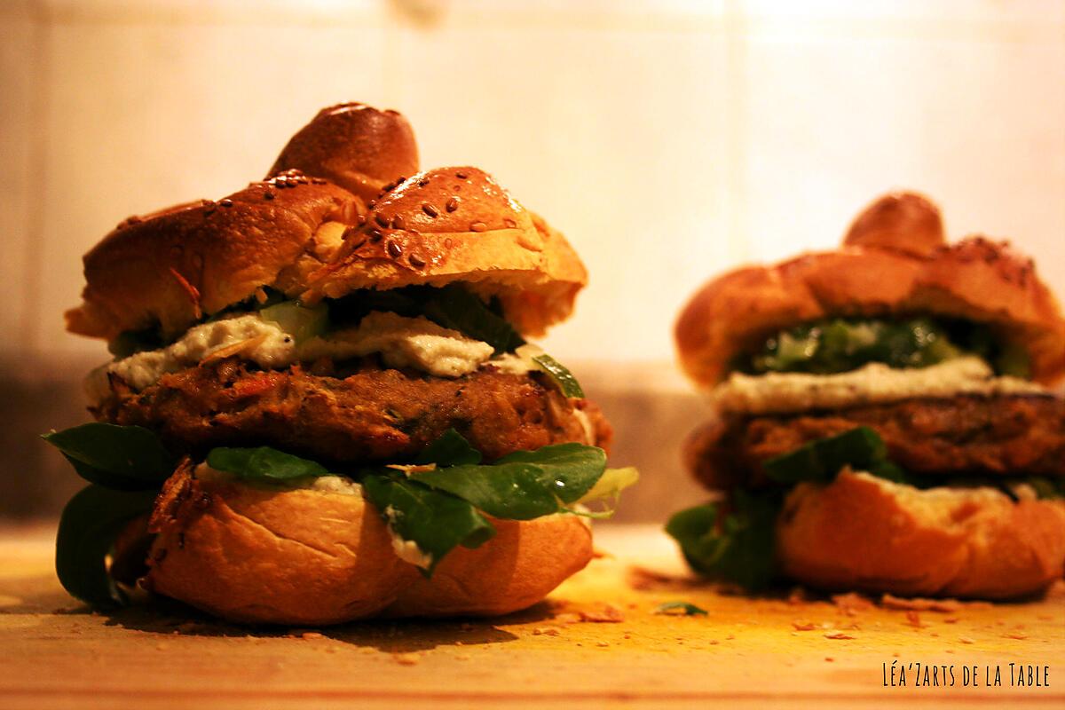 recette Burger de sarrasin, courge et coriandre à la crème de cajous et fondue de poireaux