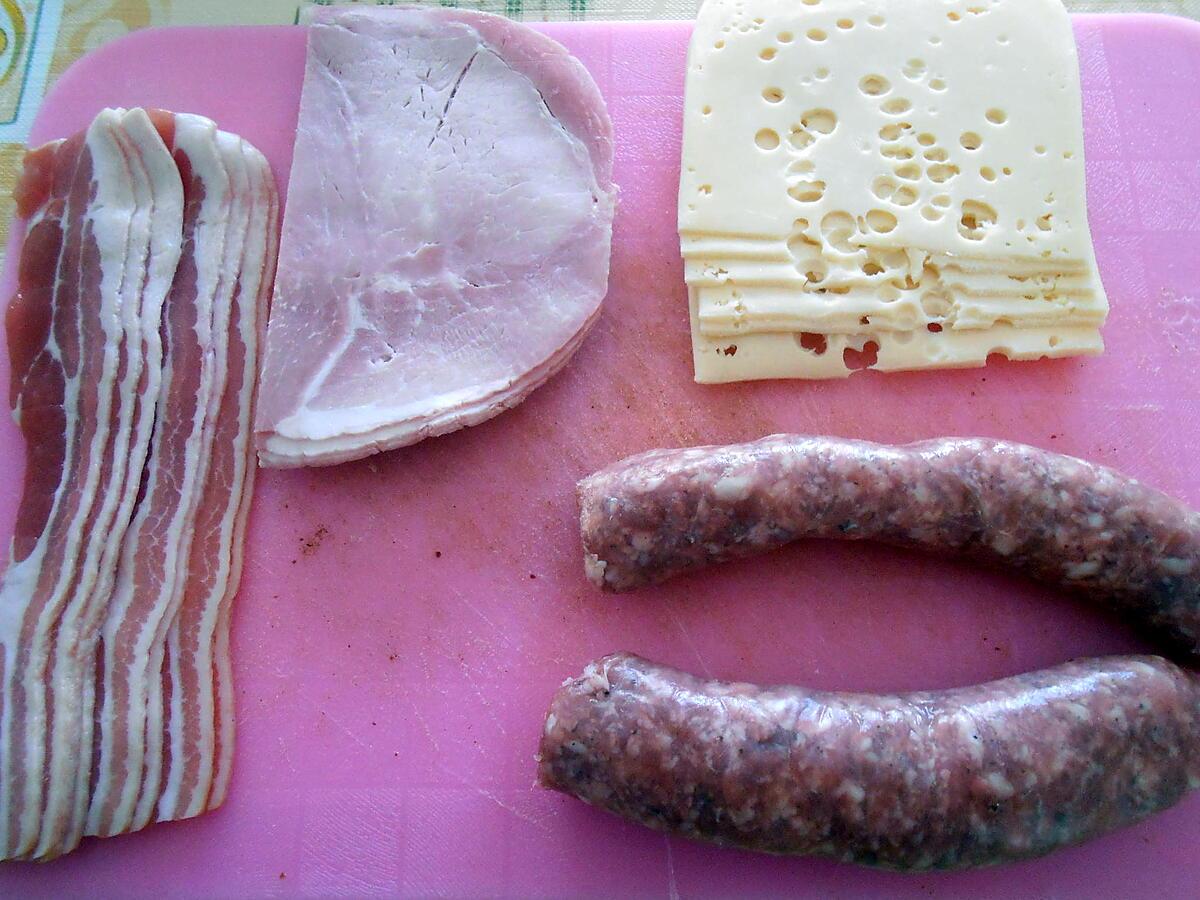 recette SAUCISSE DE TOULOUSE FARCIE AU JAMBON FROMAGE