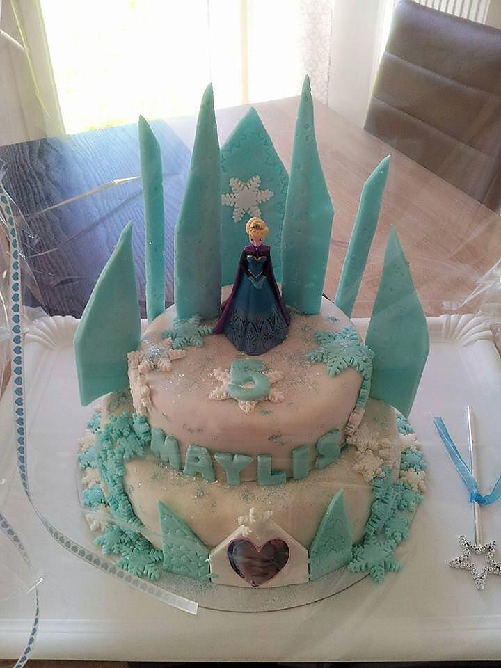 recette Gâteau d'anniversaire Le château de La Reine des Neiges